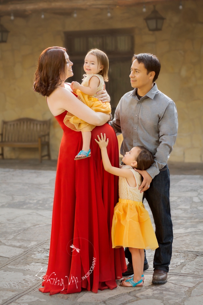 Styled Maternity Session at The Alamo {Greenwich Maternity Phtoographer}